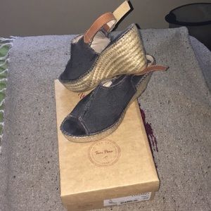 Wedges, open toe sling back